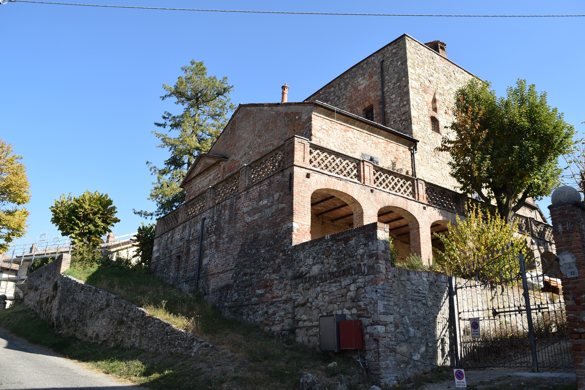 Castello già Beccaria Giorgi (castello, feudale) - Pietra de' Giorgi (PV) 