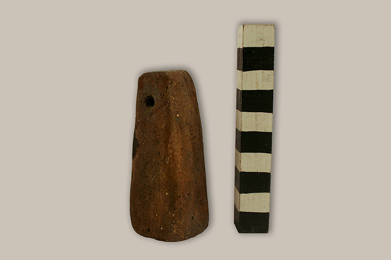 peso da telaio troncopiramidale - ambito daunio (Età protostorica - Età classica)