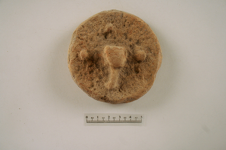 tappo di anfora - ambito daunio (età ellenistica/ età romana)