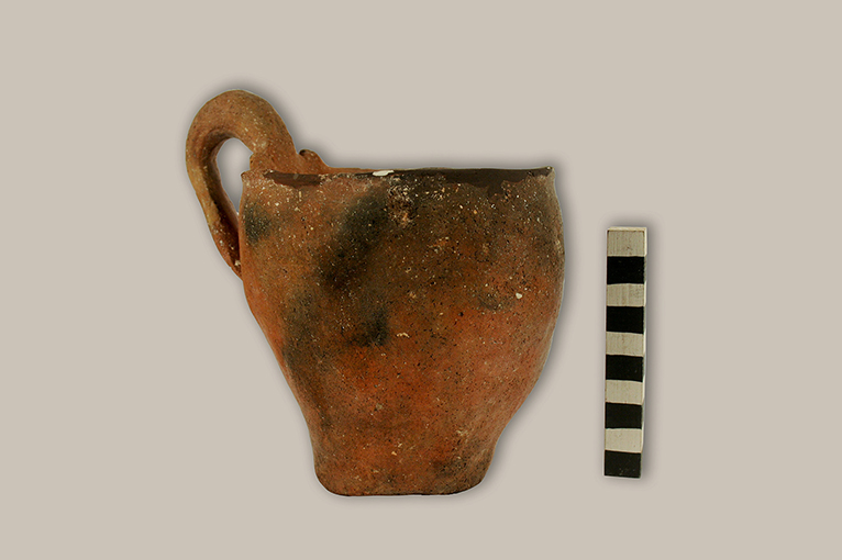 tazza - ambito daunio (Età dei metalli)