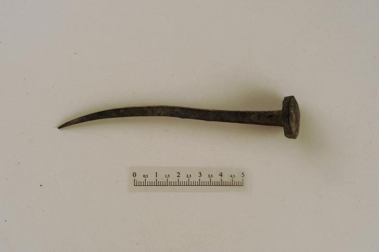 chiodo - ambito daunio (età daunia/ età romana)