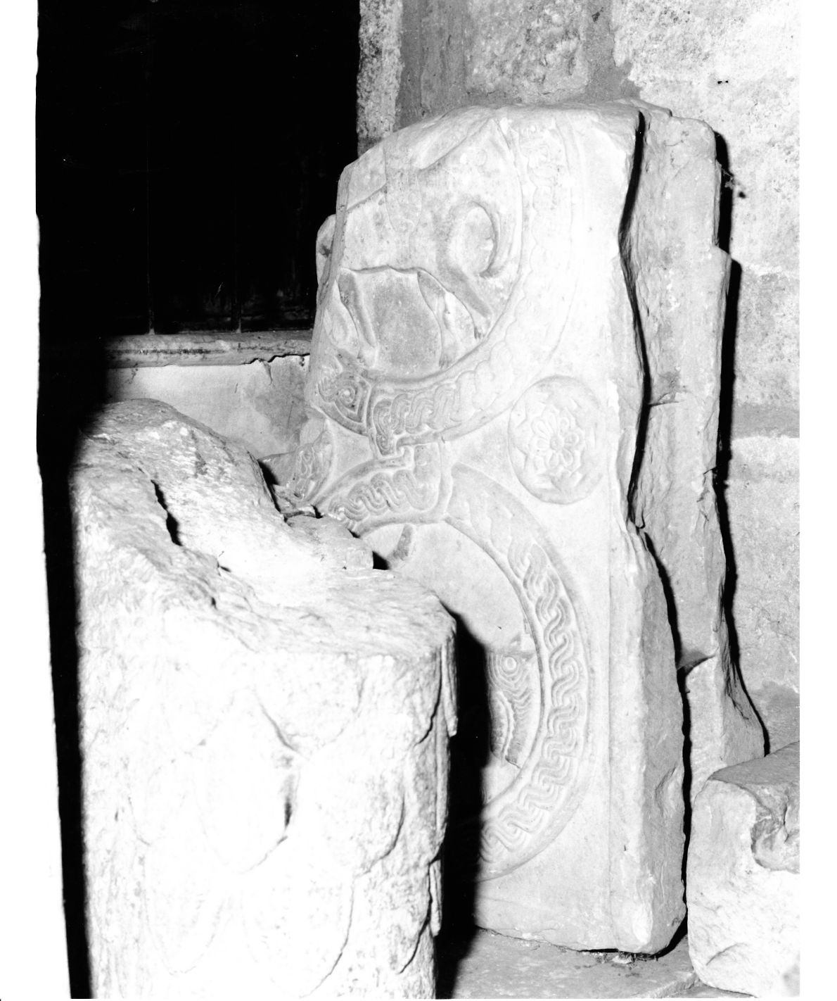 pluteo, frammento - bottega italiana (prima metà sec. IX)