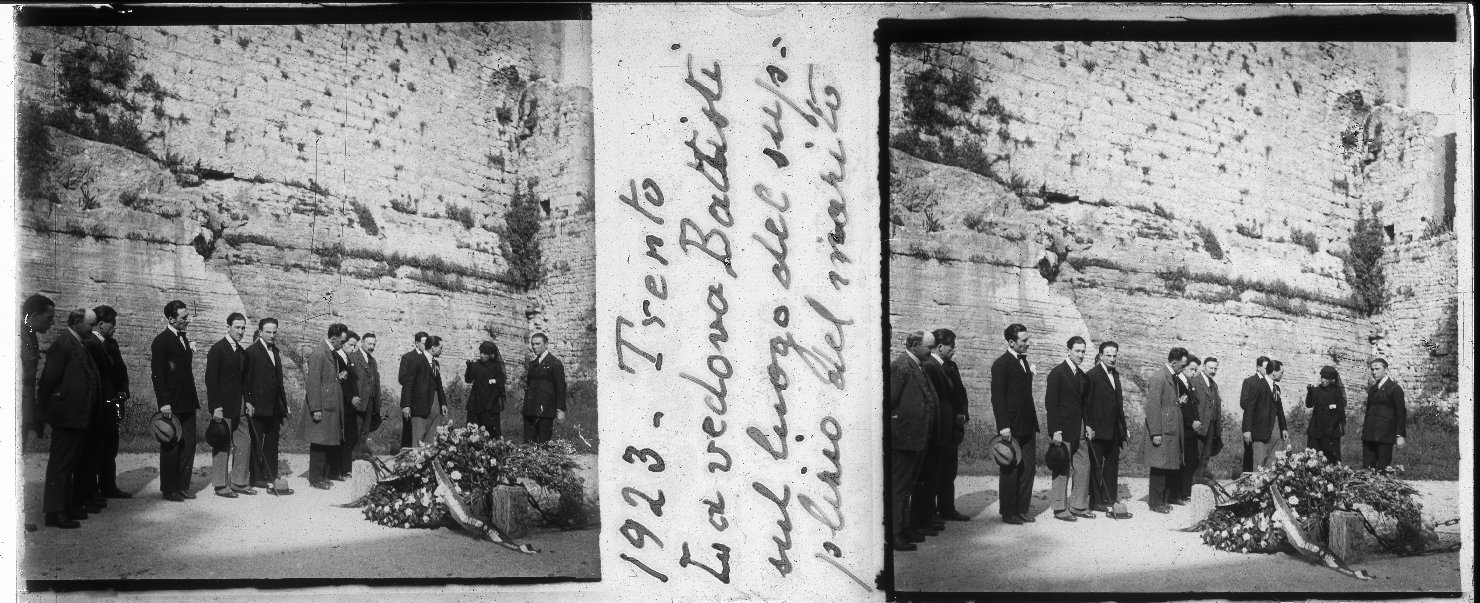 Cerimonia commemorativa (positivo stereoscopico) di Anonimo (XX)