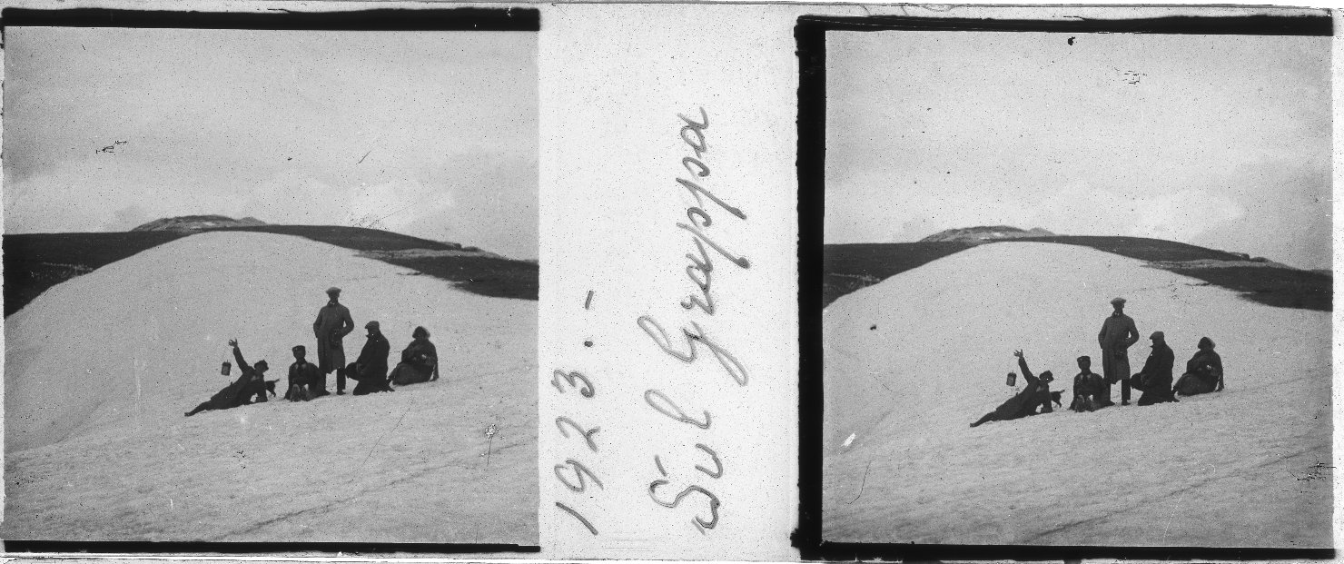 Uomini sulla neve (positivo stereoscopico) di Anonimo (XX)