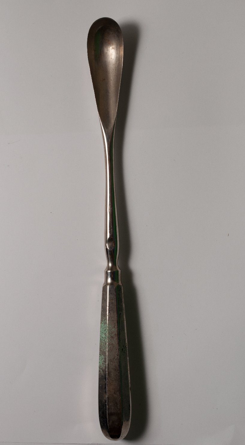 curette (sec. XX)