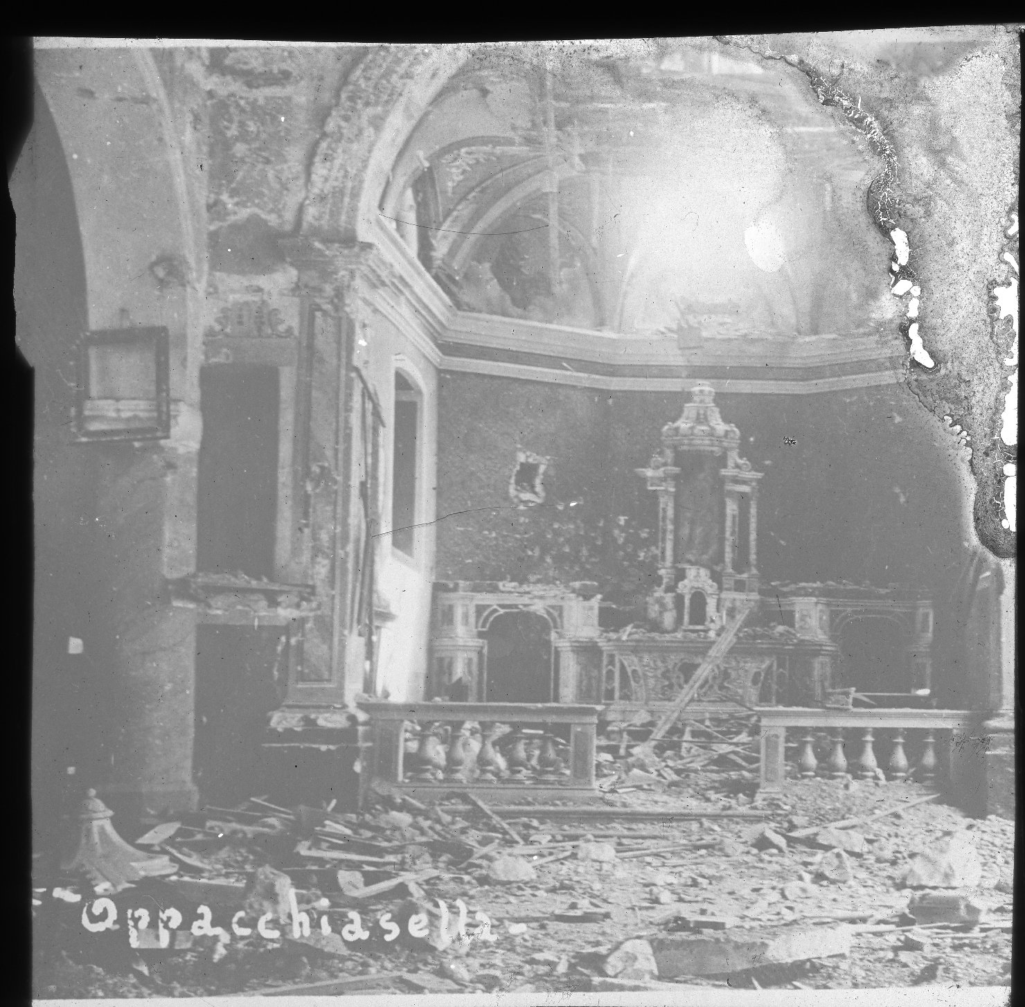 Rovine della chiesa di Oppachiasella (positivo) di Anonimo (XX)