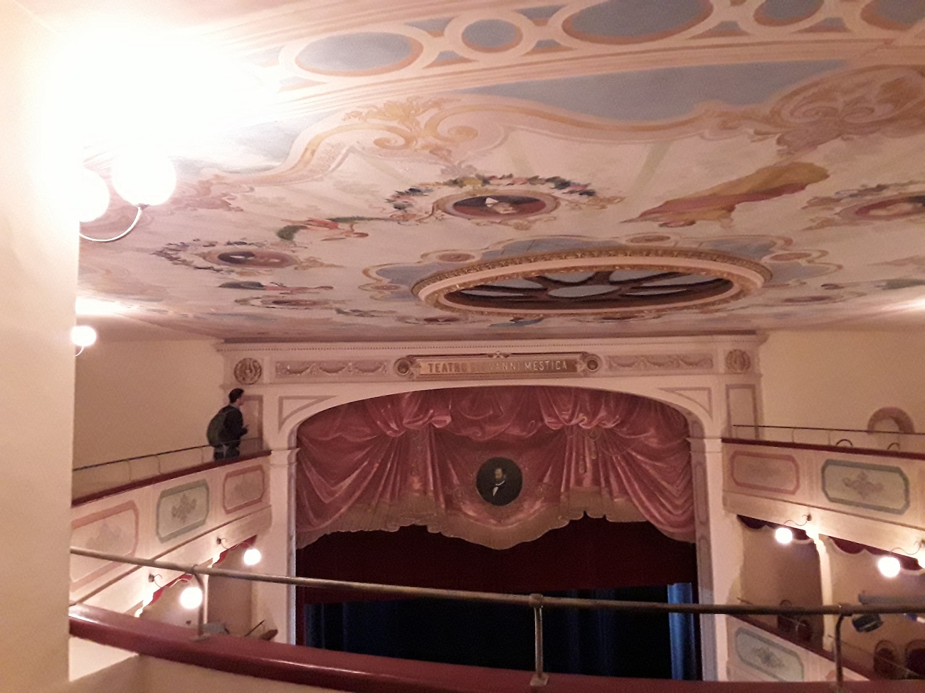 Teatro comunale (Teatro) - Apiro (MC) 