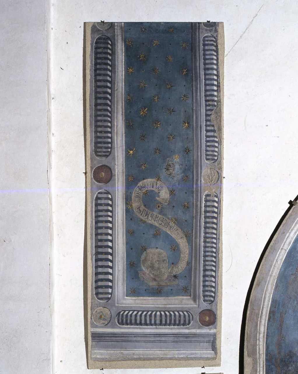 teschio con cartiglio (dipinto murale) di Gerini Niccolò di Pietro (cerchia) (fine/ inizio secc. XIV/ XV)