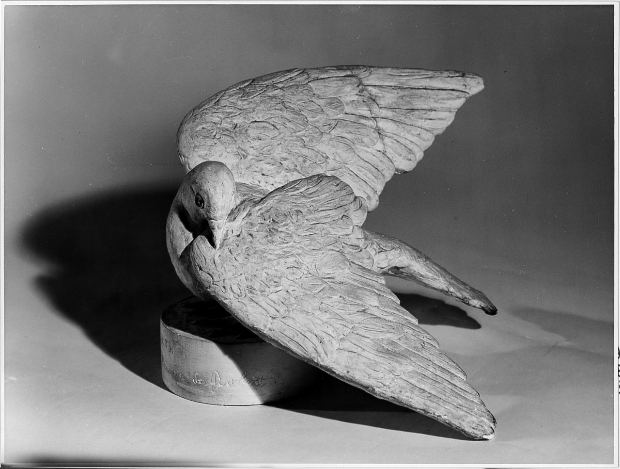 colomba (scultura) di Chaplin Bavier Chauffour Marguerite (sec. XX)