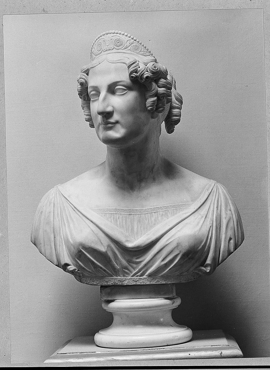 ritratto di Marianna Carolina di Sassonia Granduchessa di Toscana (statua) di Giovannozzi Ottaviano (sec. XIX)