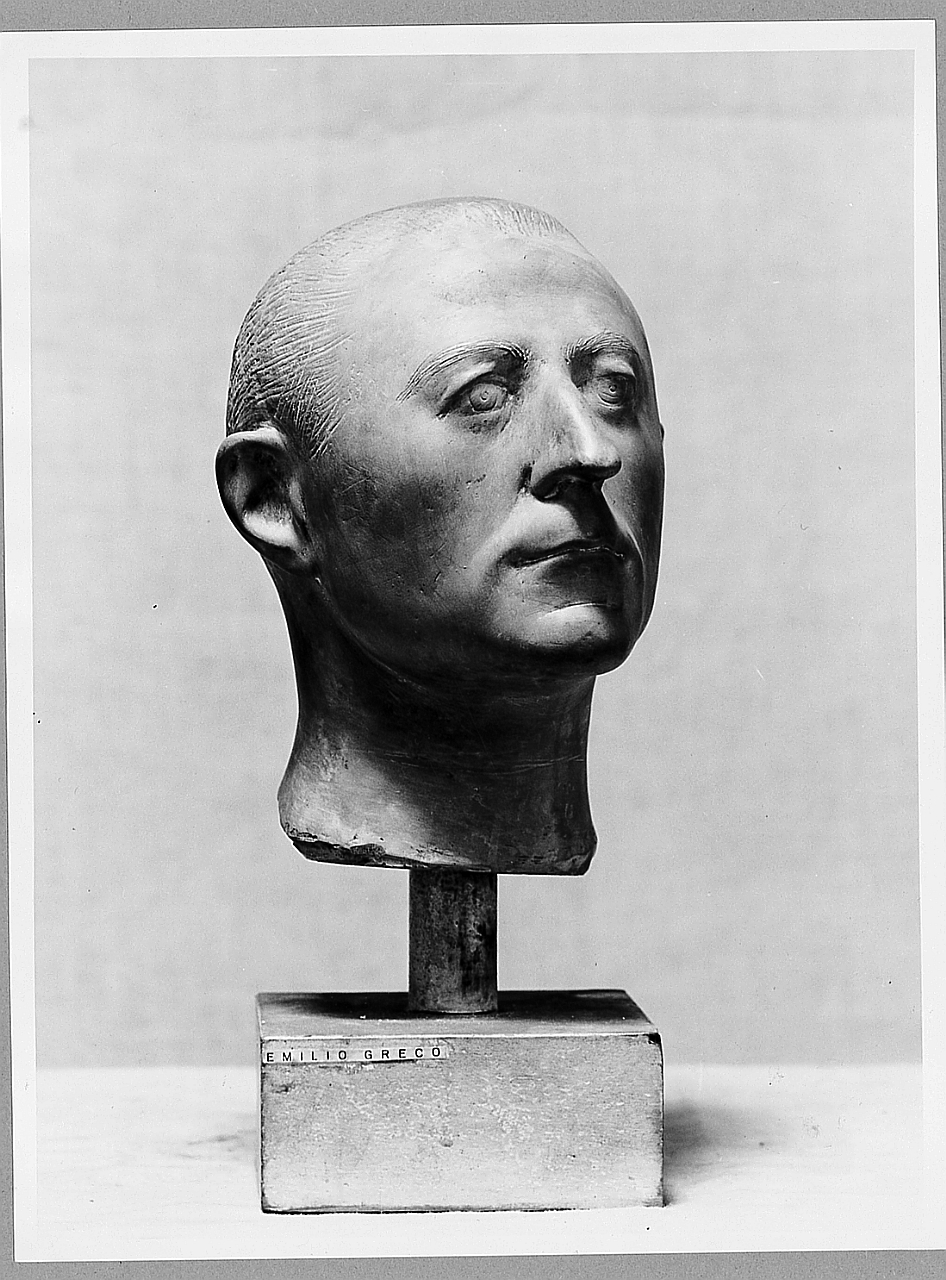 testa d'uomo (scultura) di Greco Emilio (sec. XX)