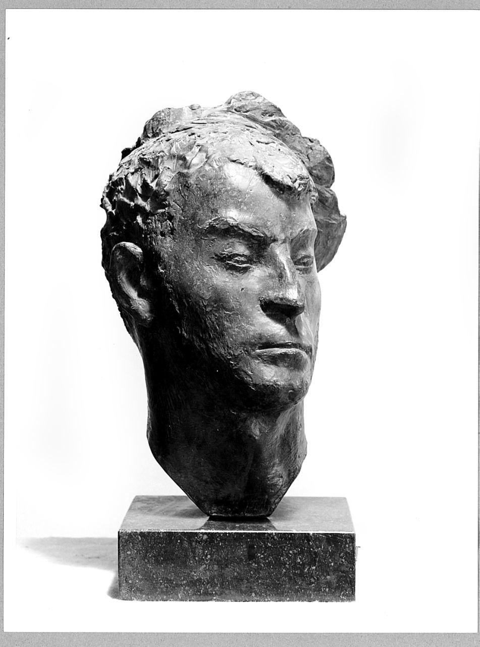 ritratto d'uomo (scultura) di Probst Jakob (sec. XX)