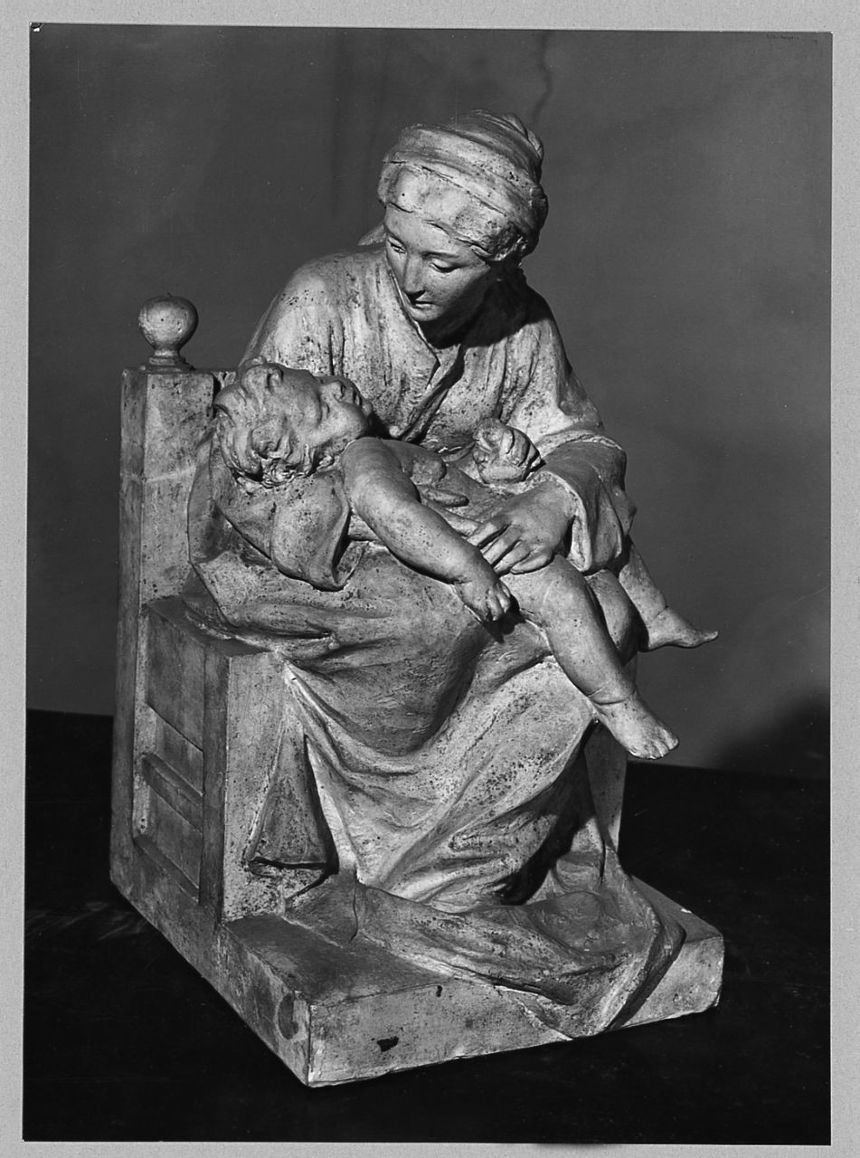 donna con bambino (calco di scultura) di Rivalta Augusto (seconda metà sec. XIX)
