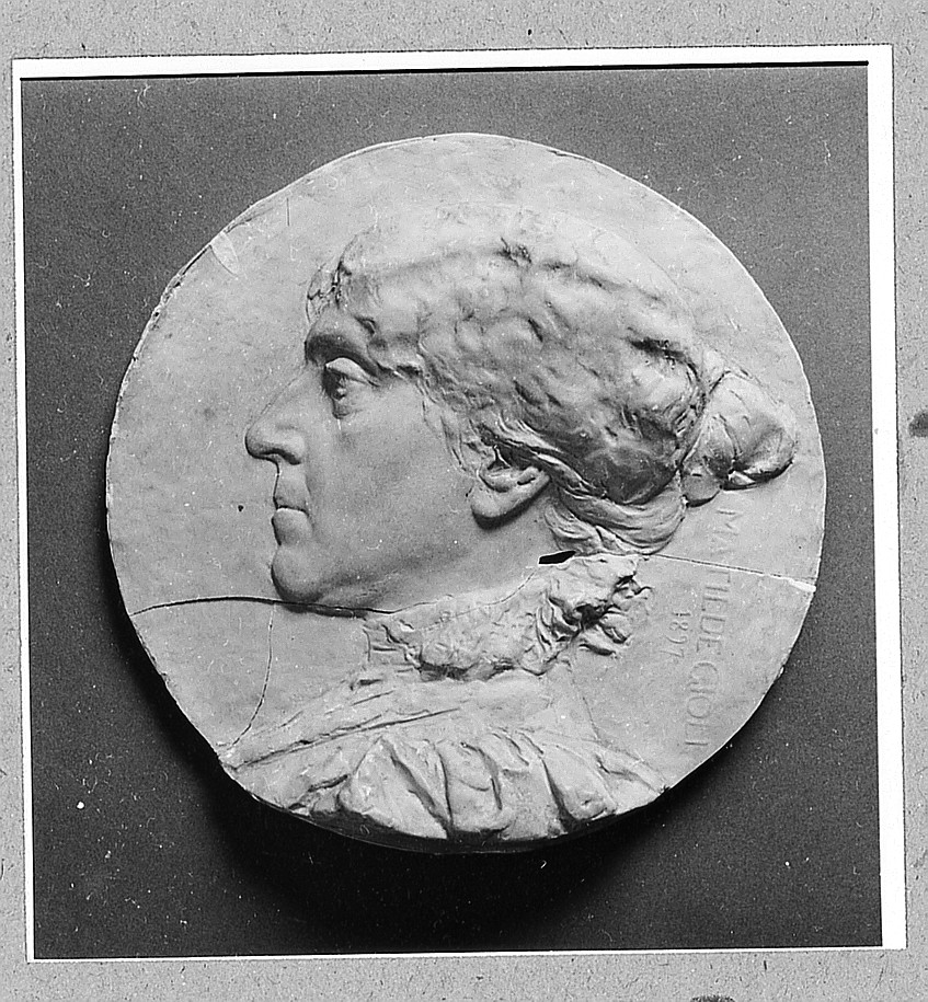 ritratto di Matilde Gioli (rilievo) di Trentacoste Domenico (sec. XIX)