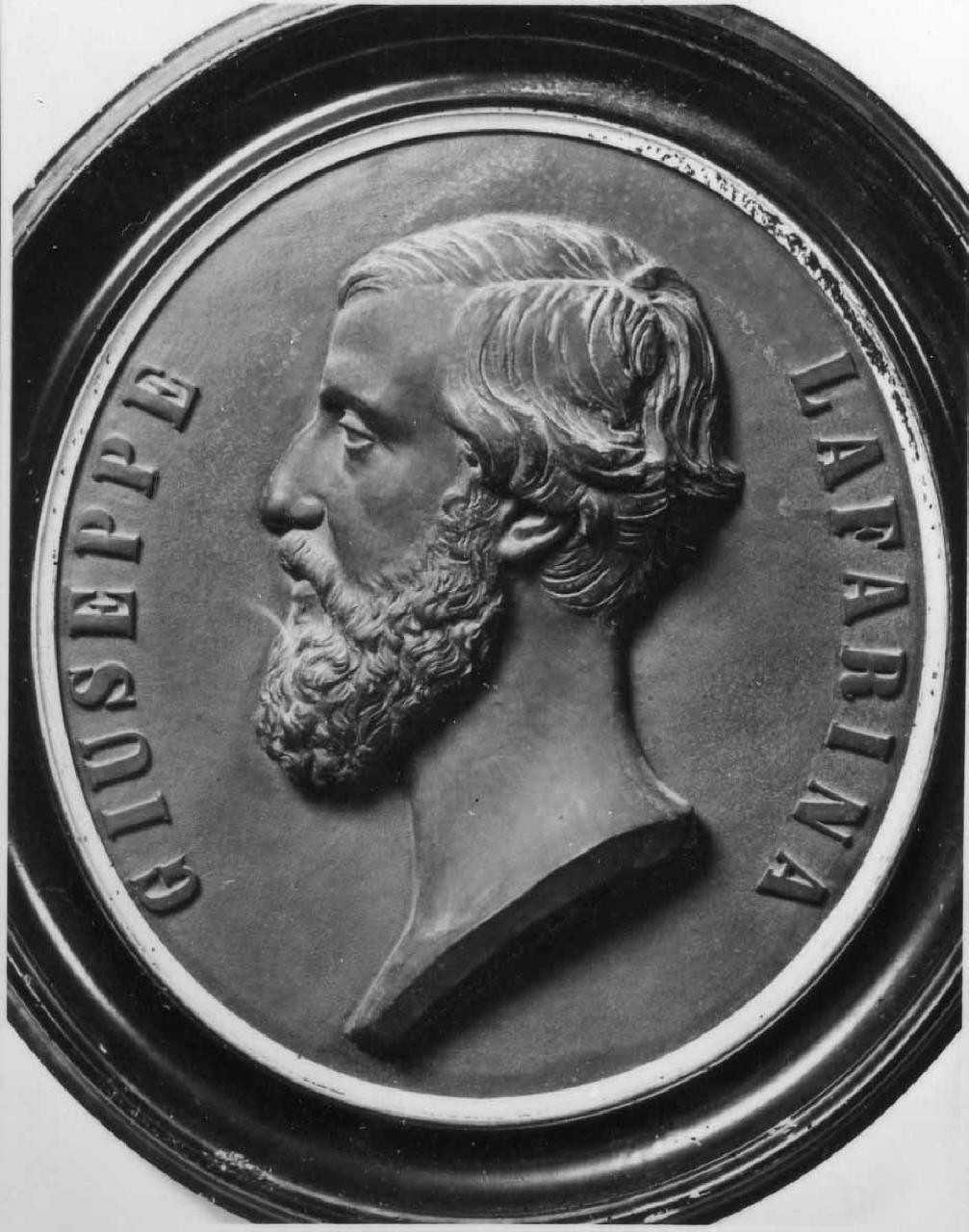 ritratto di Giuseppe La Farina di profilo (rilievo) di Tenerani Pietro (sec. XIX)