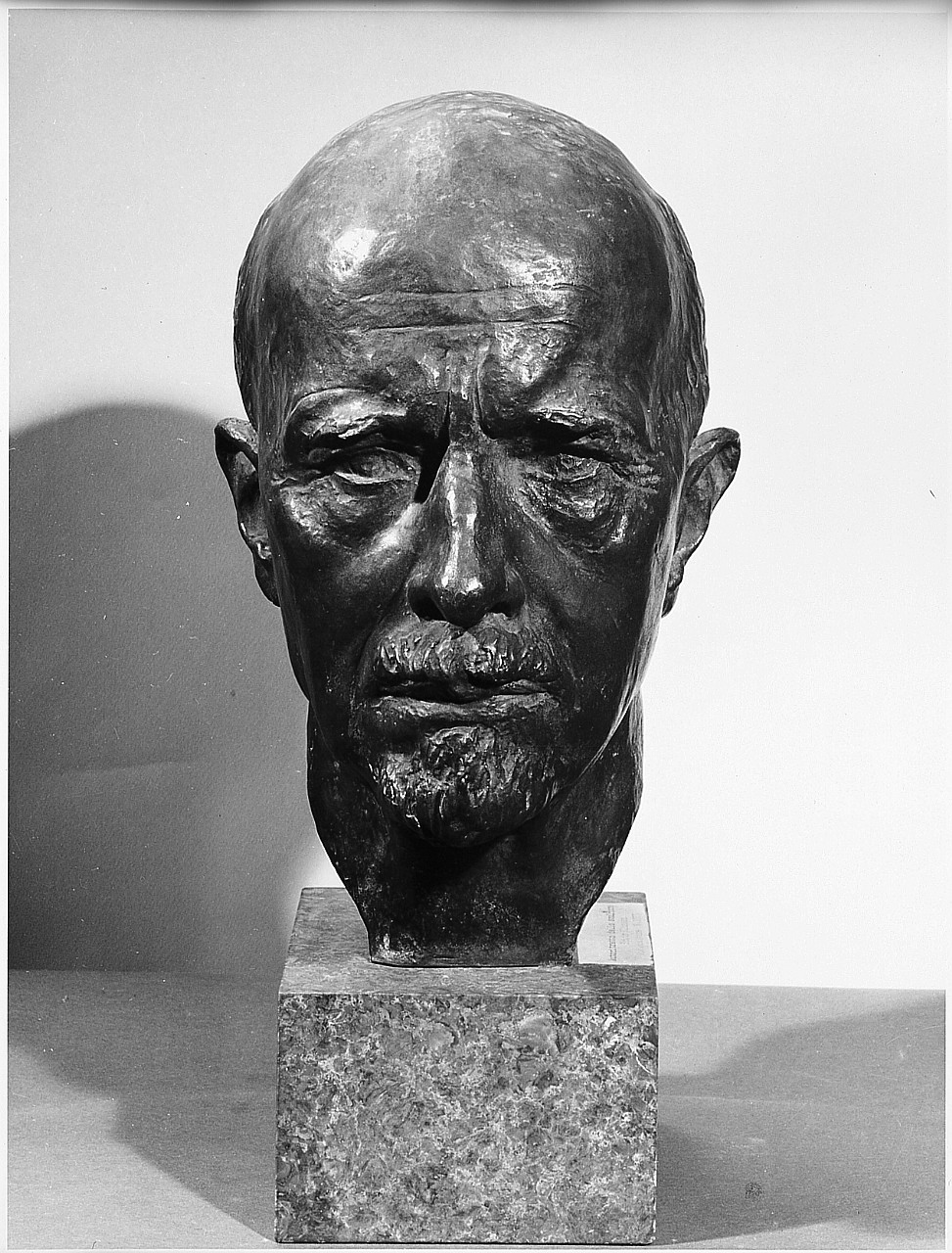 autoritratto di Fritz Klimsch (scultura) di Klimsch Fritz (sec. XX)