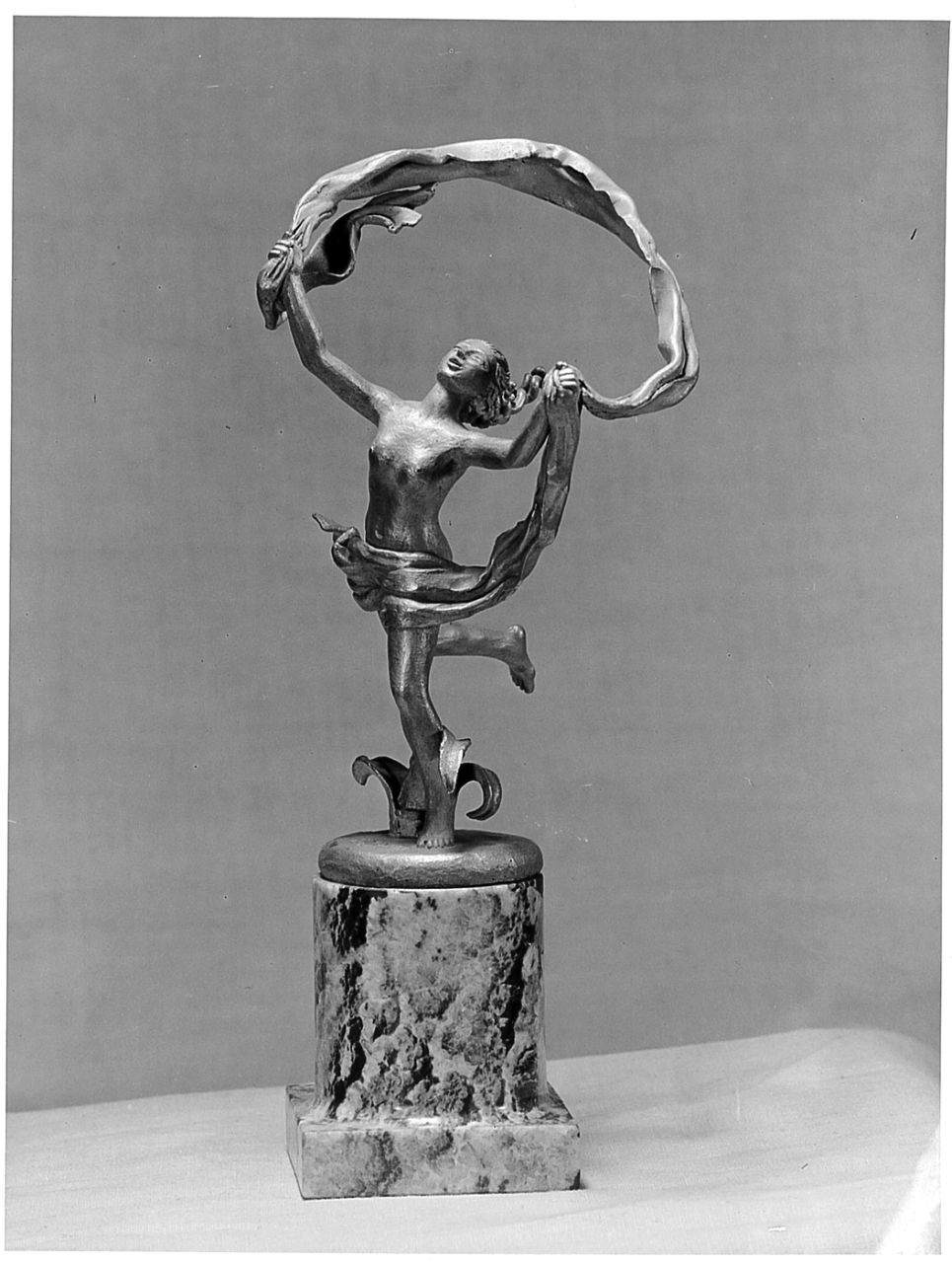 danzatrice (bronzetto) di Manship Paul (sec. XX)