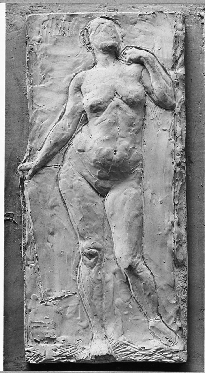 Allegoria per il Parlamento, figura femminile nuda (calco di rilievo) di Trentacoste Domenico (sec. XX)