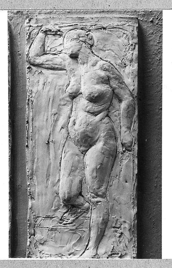 Allegoria per il Parlamento, figura femminile nuda (calco di rilievo) di Trentacoste Domenico (sec. XX)