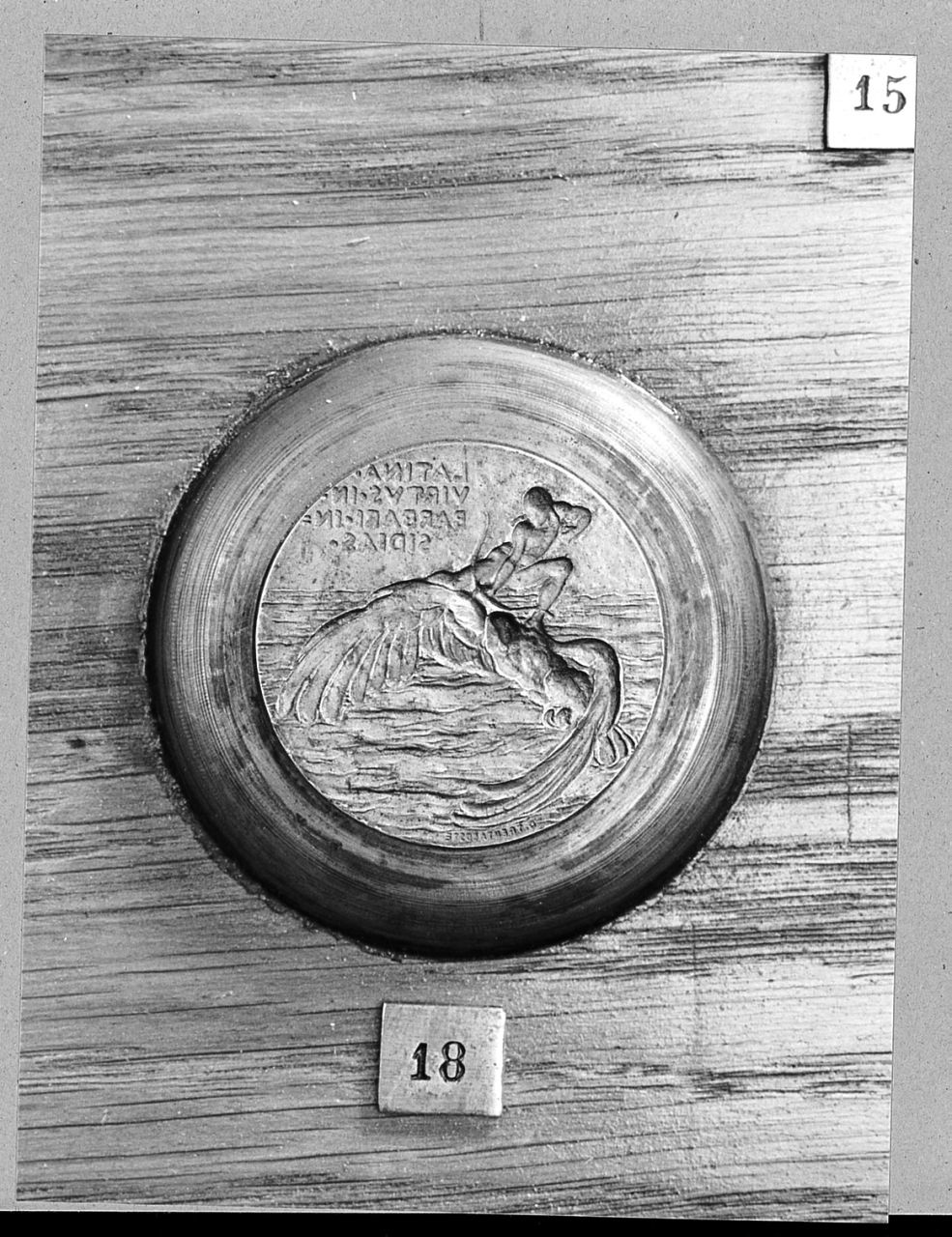 figura maschile e animale (matrice) di Trentacoste Domenico (sec. XX)