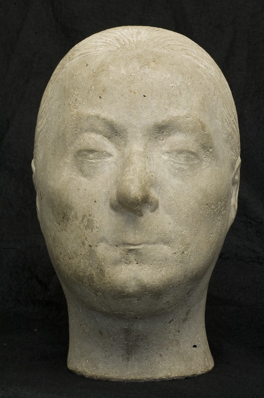 Ritratto della mamma, testa di donna (scultura) di Venturi Venturino (sec. XX)