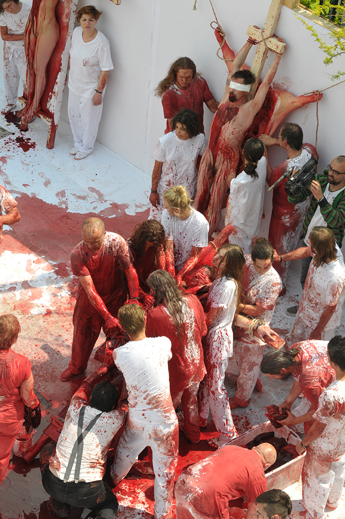 performance 2010 (fotografia digitale, elemento-parte componente, foglio) di Donato, Fabio (prima metà XXI)