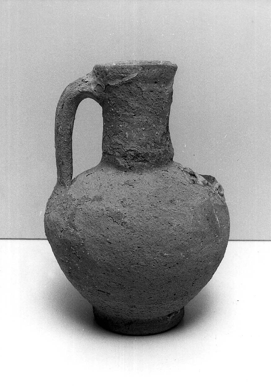 anforetta con setto a filtro traforato - età medievale (secc. XII-XIV d.C)