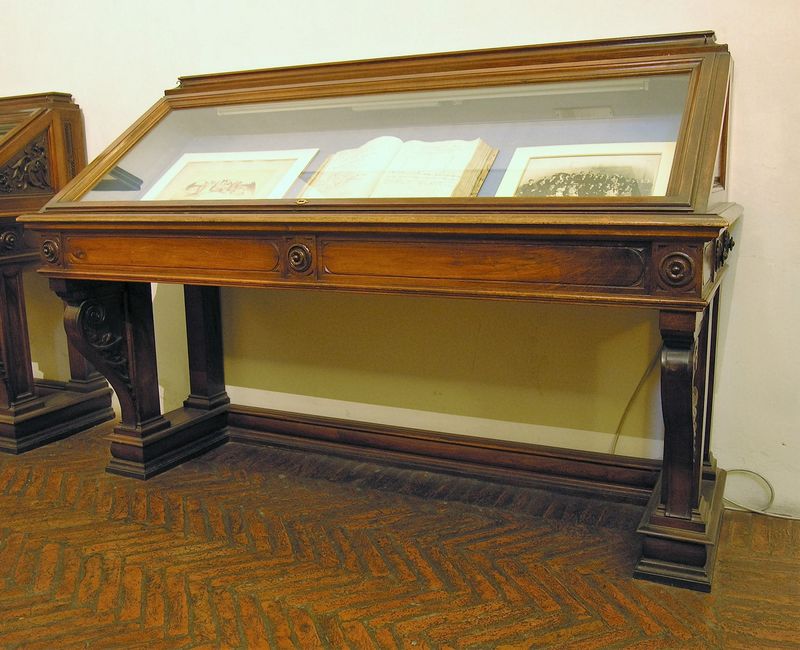 vetrina, serie - manifattura fiorentina (fine/ inizio secc. XIX/ XX)