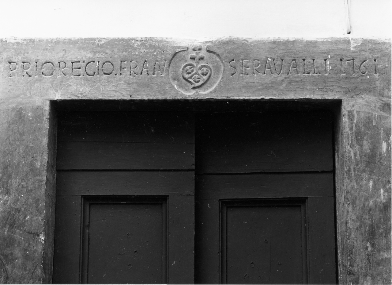 stemma (stipite di porta) - produzione toscana (sec. XVIII)