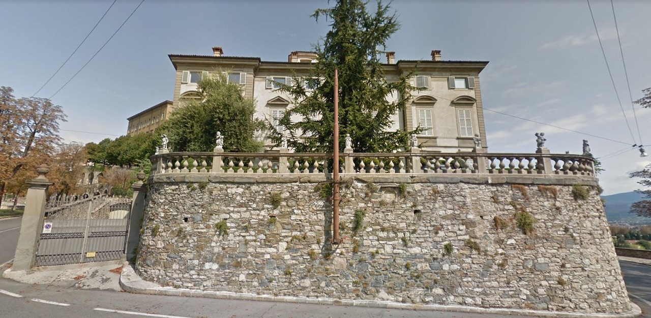 Palazzo Perini già Brembati (palazzo) - Bergamo (BG) 
