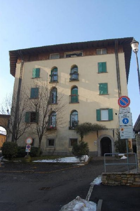 Castello di Gavarno (casa, colonica) - Scanzorosciate (BG) 
