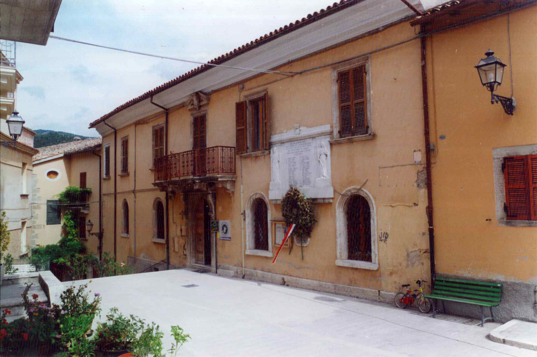 Palazzo comunale (palazzo, comunale) - Arquata del Tronto (AP) 