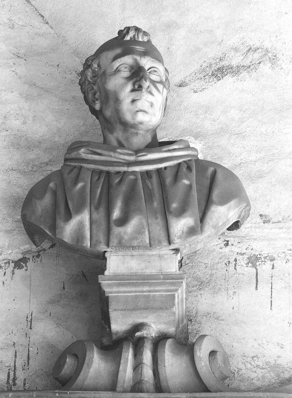 busto di Ambrogio Traversari (scultura - mezzobusto) di De Francqueville Pierre detto Pietro Francavilla (sec. XVI)