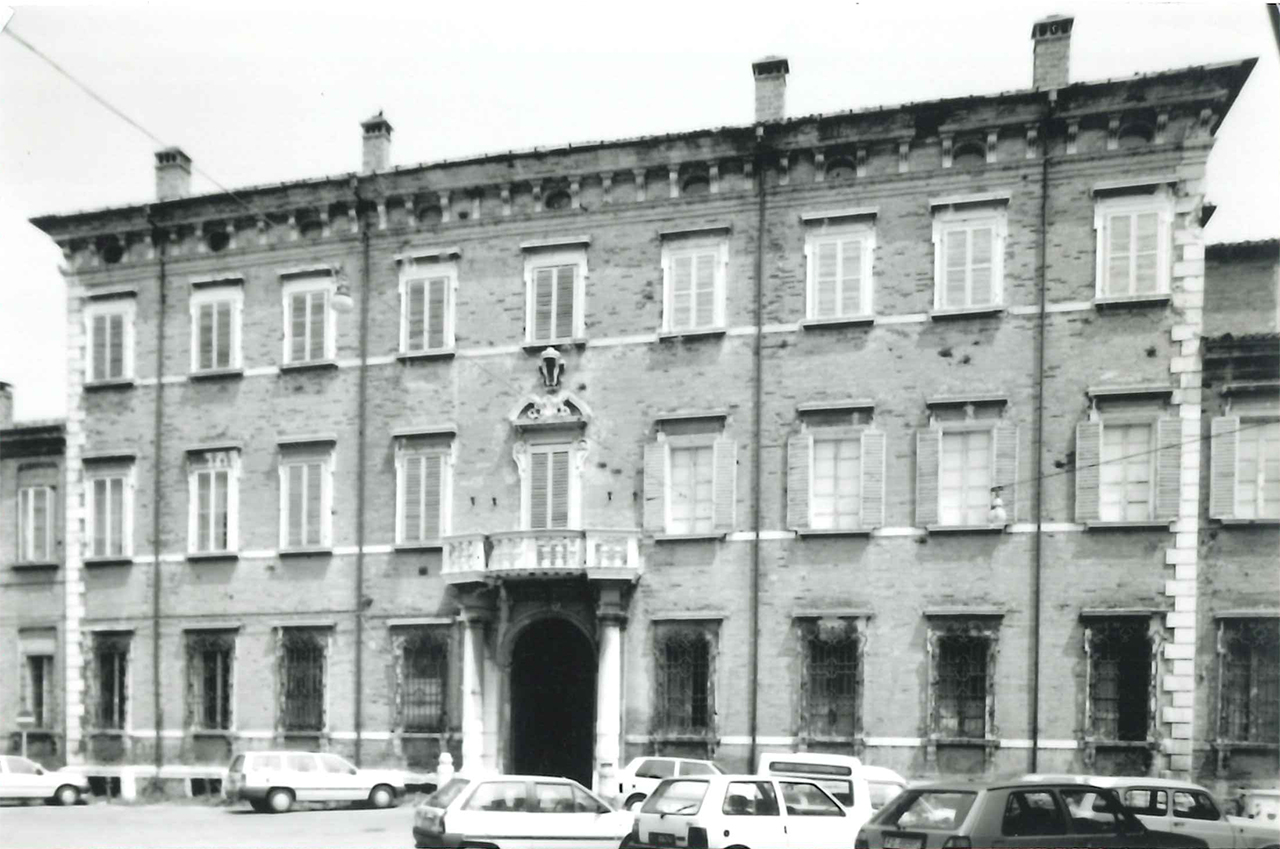 Palazzo Romagnoli (palazzo, privato) - Cesena (FC) 