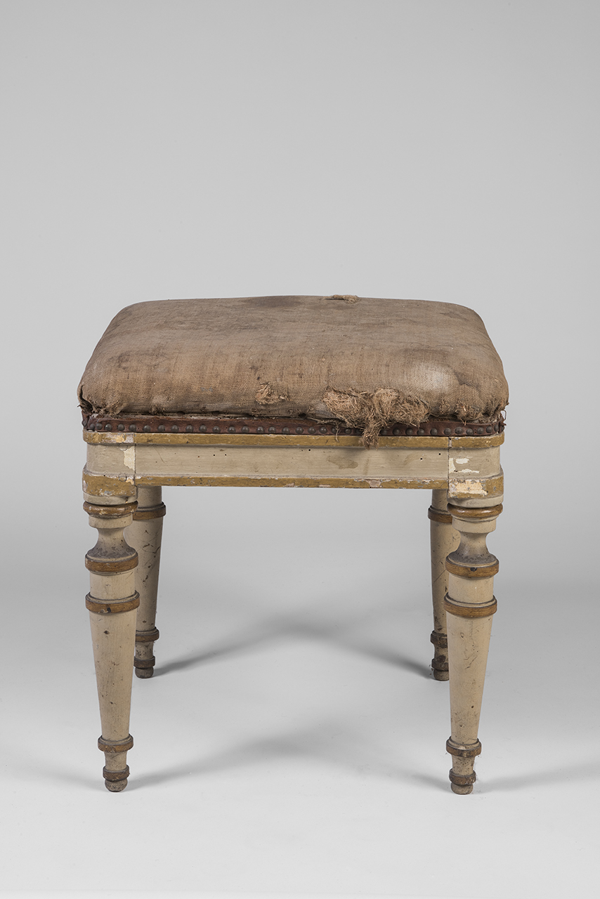 soggetto assente (sgabello, opera isolata) - ambito piemontese (ultimo quarto XVIII)