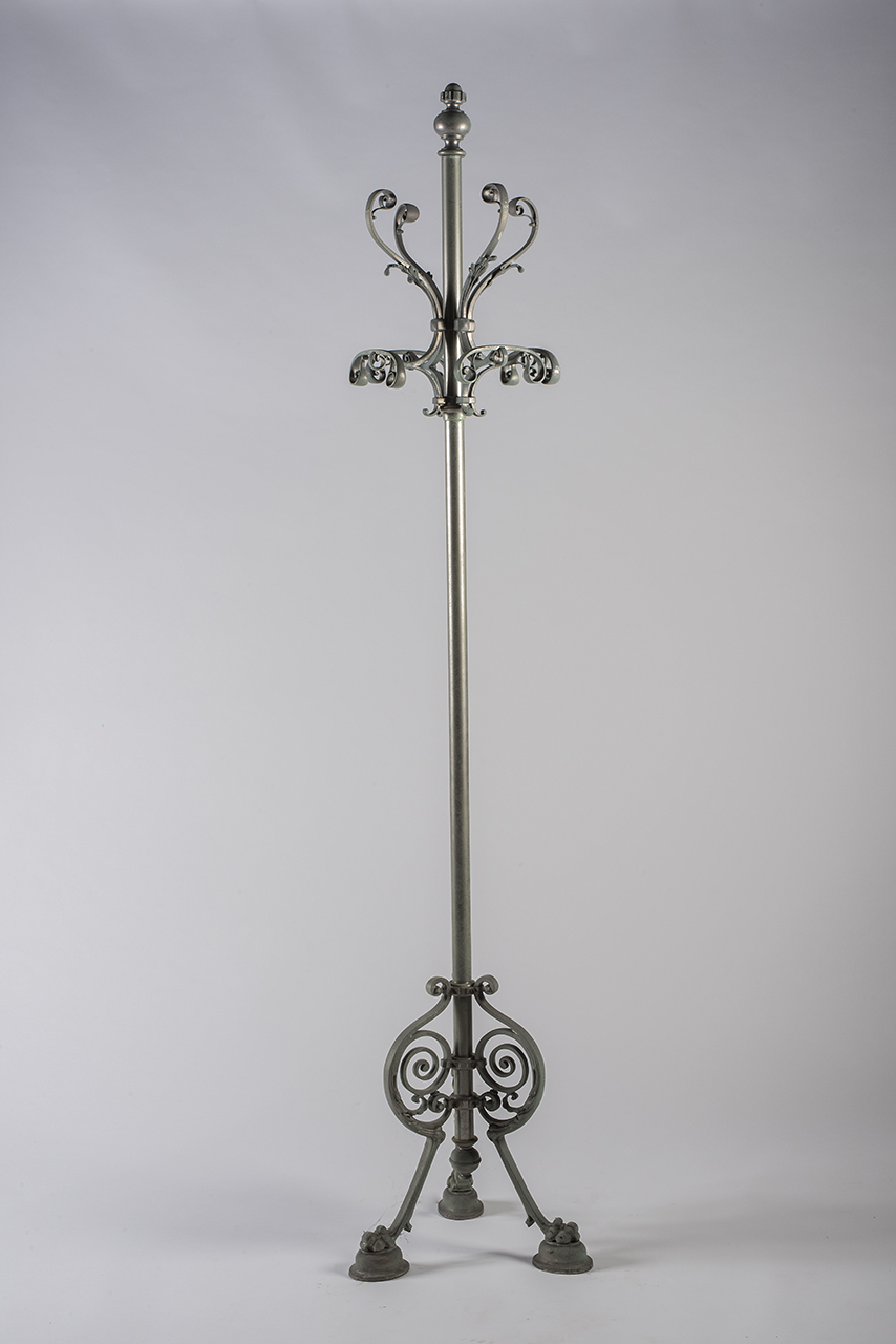 soggetto assente (appendiabiti, opera isolata) - ambito piemontese (inizio XX)