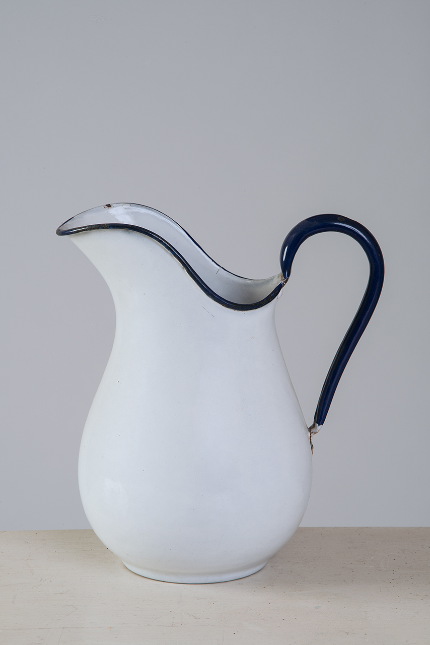 soggetto assente (brocca, opera isolata) - ambito piemontese (primo quarto XX)