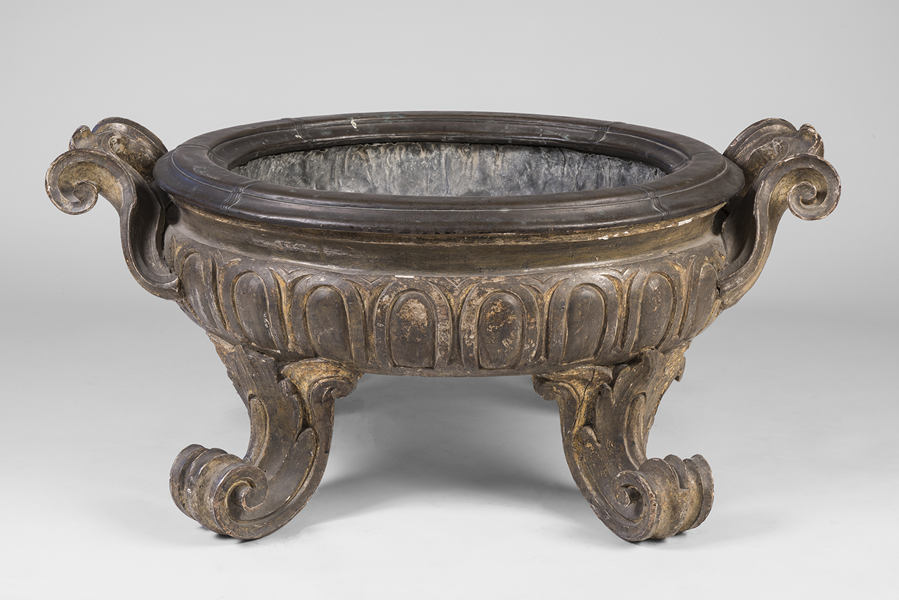 soggetto assente (portavasi, opera isolata) - ambito piemontese (fine/ inizio XVII-XVIII)