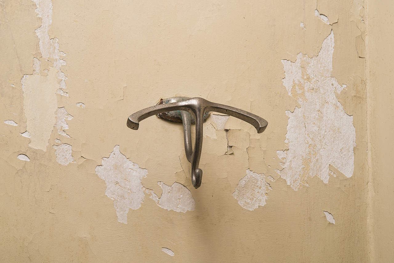 soggetto assente (porta abiti, opera isolata) - ambito piemontese (prima metà XX)