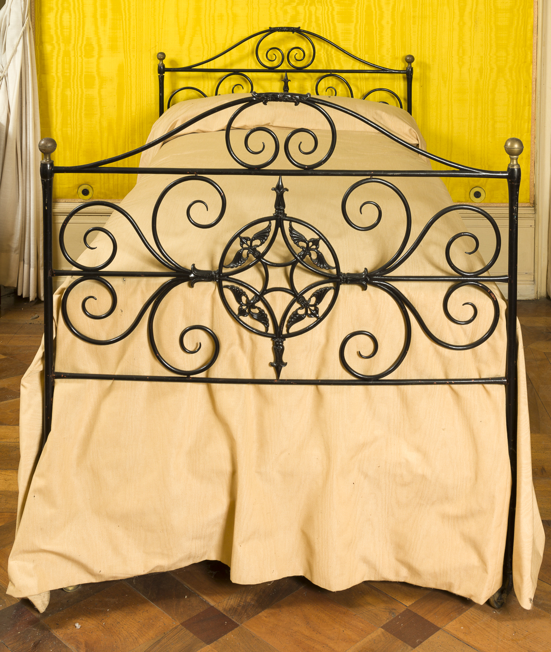 letto, opera isolata - ambito piemontese (prima metà secolo XIX)