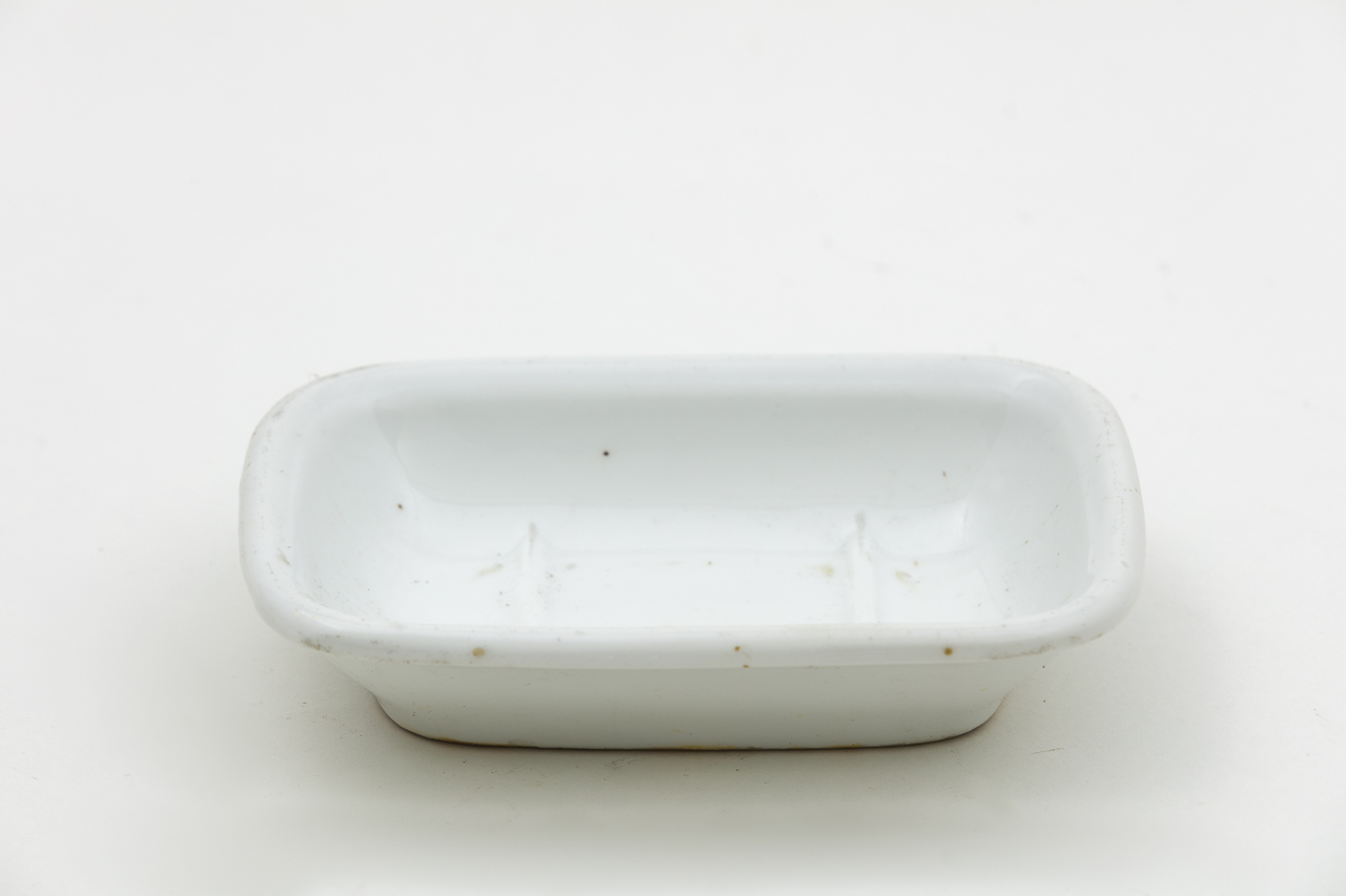 portasapone, opera isolata - ambito tedesco (prima metà secolo XX)