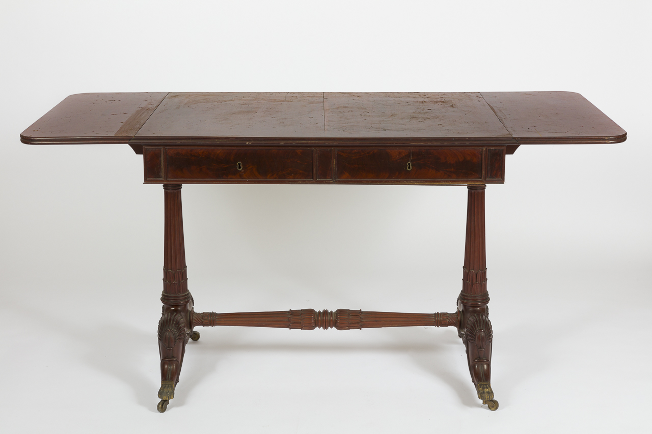 tavolino, opera isolata di Peters, Henry Thomas (bottega) - ambito ligure (prima metà sec. XIX)