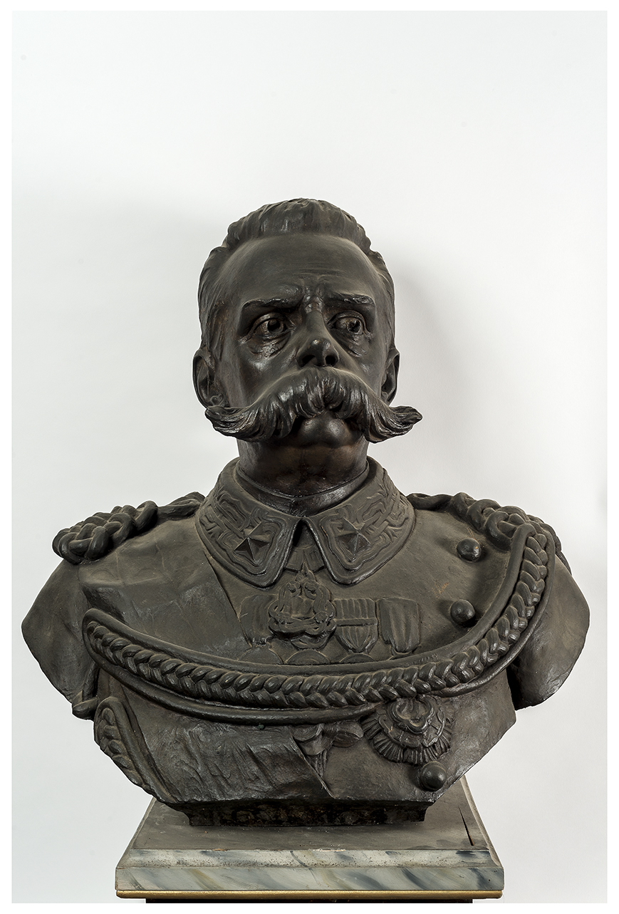 ritratto di Umberto I di Savoia (busto, opera isolata) di Montaguti, Silverio (inizio XX)