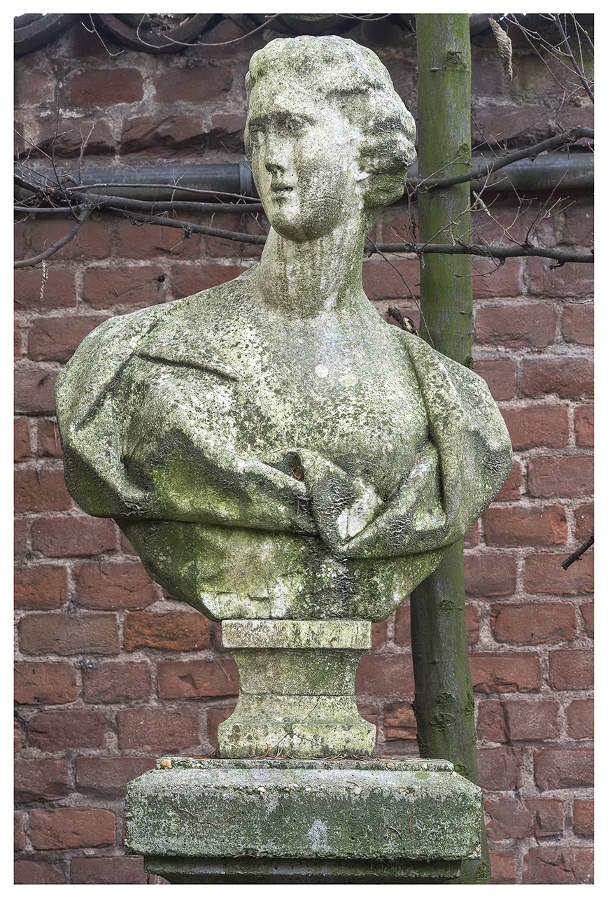 figura femminile (busto, opera isolata) - ambito piemontese (metà XVII)