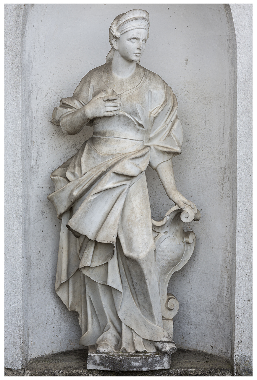 figura femminile con stemma (scultura, opera isolata) - ambito piemontese (metà/ metà XVII/ XVIII)