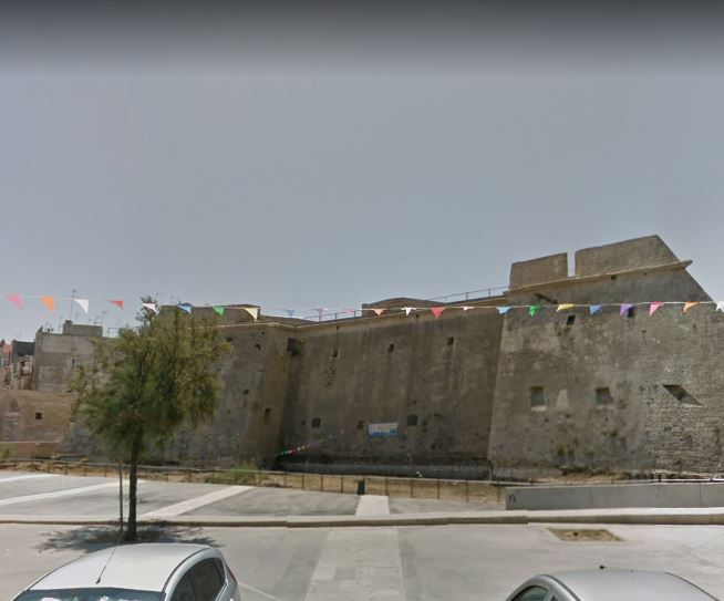 Castello Angioino (castello) - Mola di Bari (BA) 