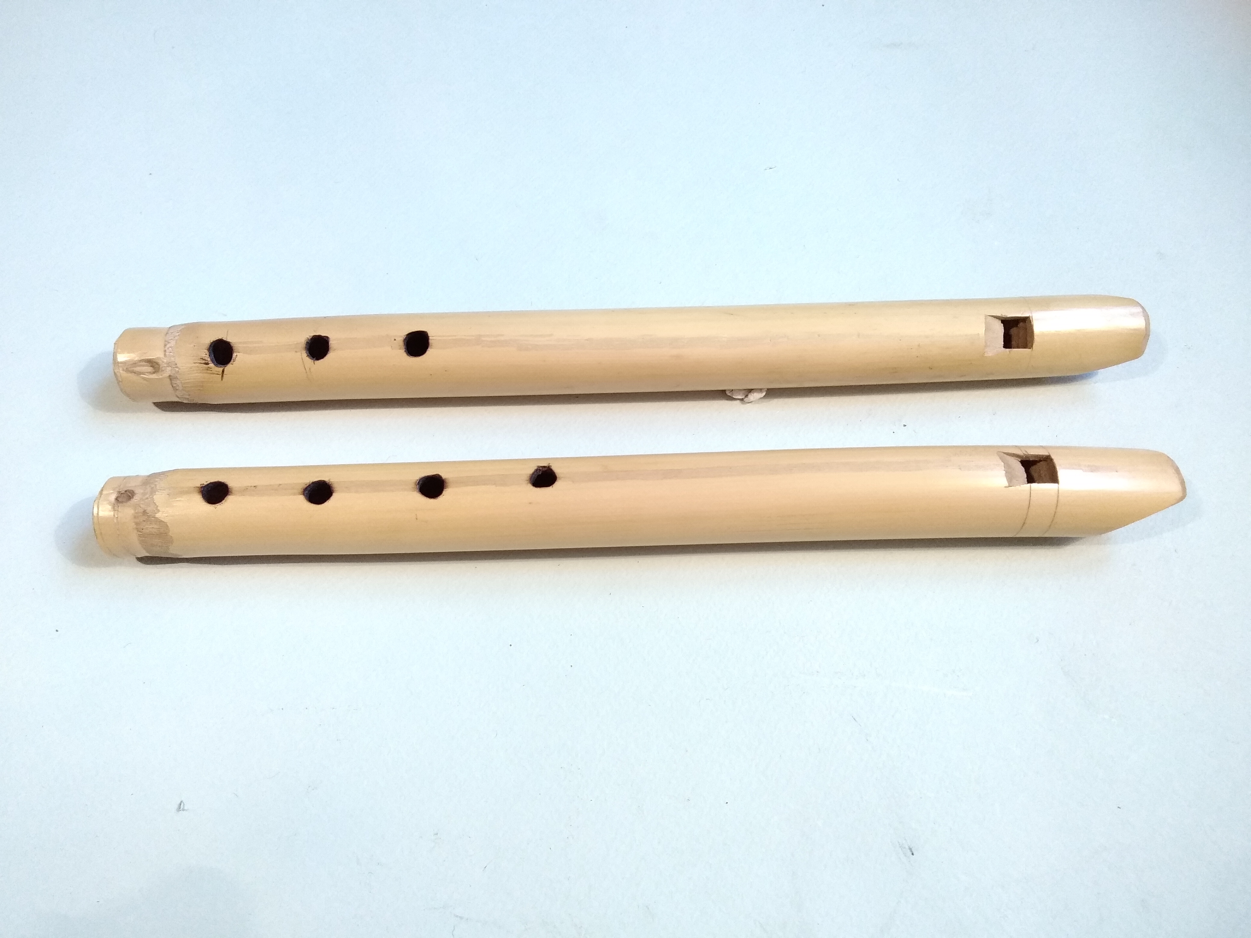 "iscari" (doppio flauto a becco, bene complesso/ paio) (seconda metà sec XX)