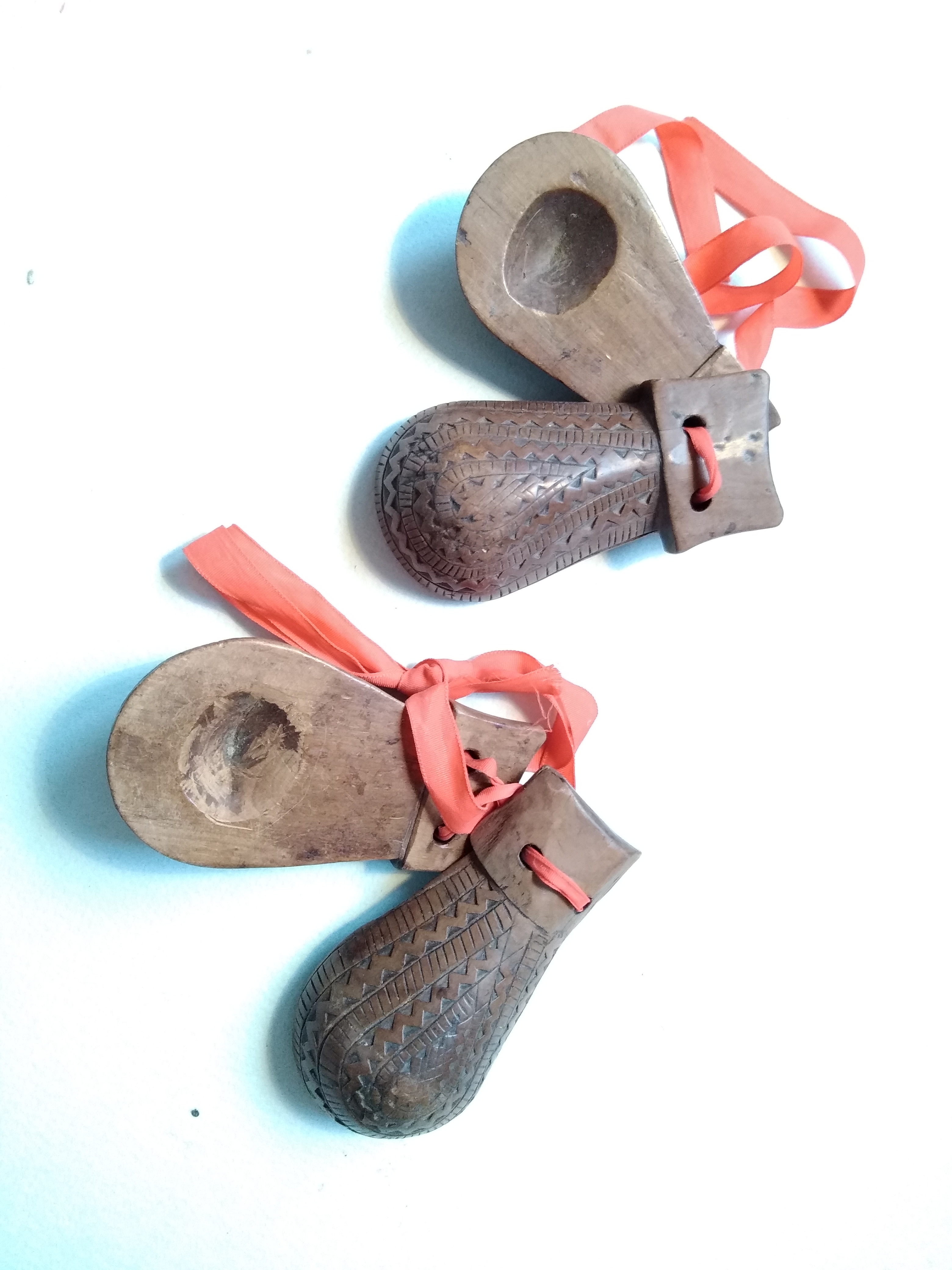"castagnole" (castagnette) (seconda metà sec XX)