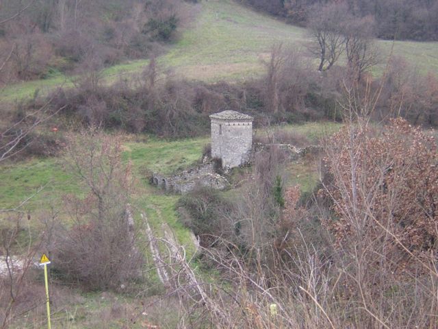 Mulino sul torrente Tona (mulino, ad acqua) - Santa Croce di Magliano (CB) 