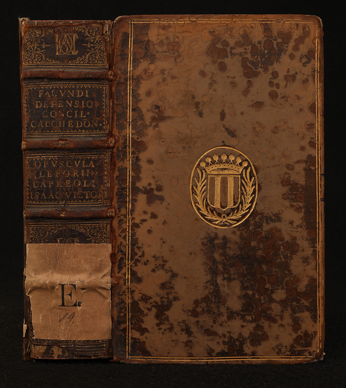 legatura piena - alle armi, opera isolata - ambito francese (secondo quarto XVII)